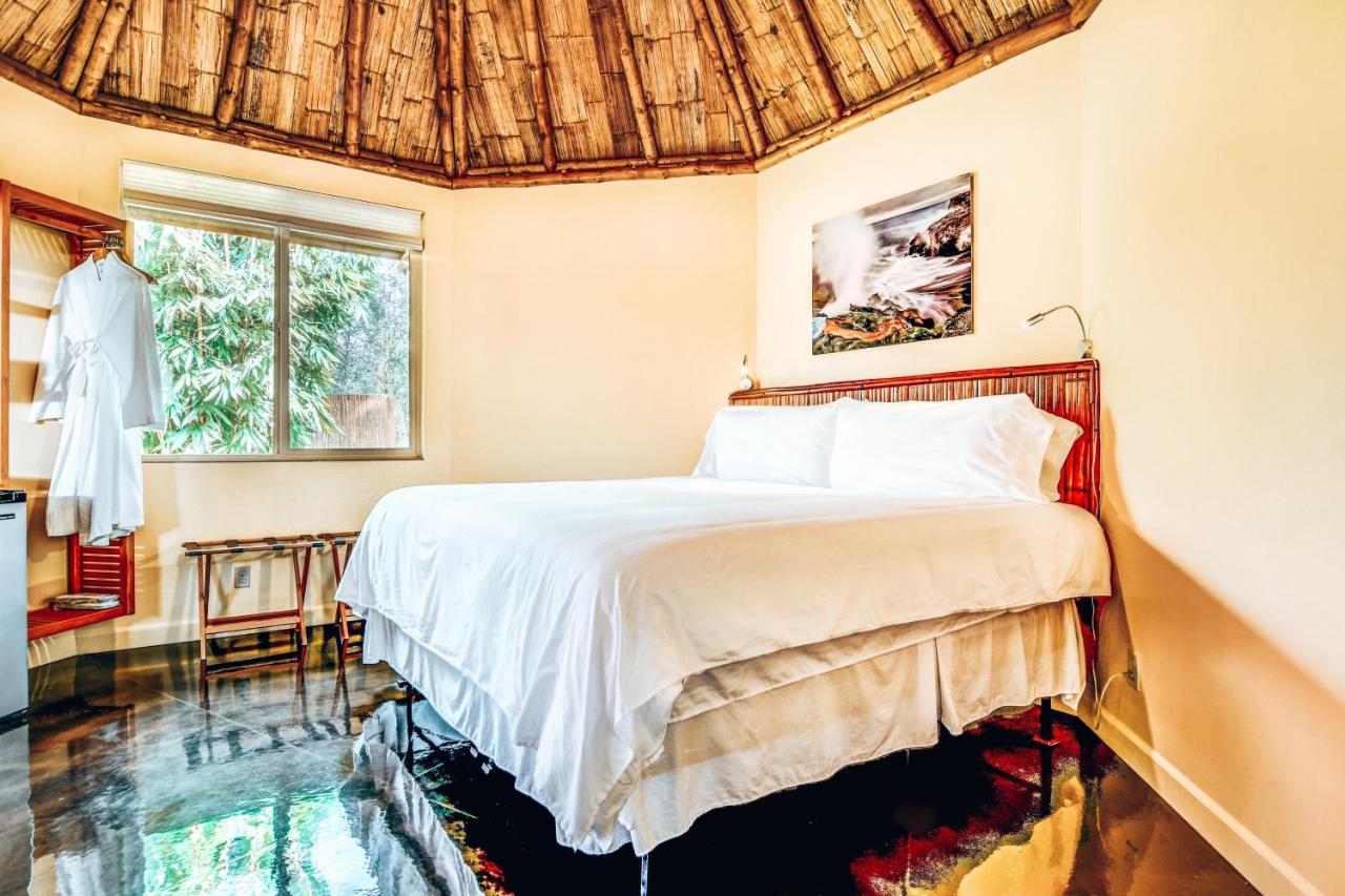 Volcano Eco Retreat By Heart Core Hotels - Adults Only Fern Acres Exterior photo